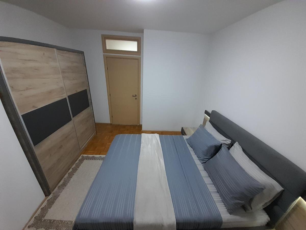 Gray Apartment 1 Pristina Exterior foto